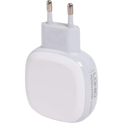 Зарядное устройство LDNIO A3510Q (с кабелем USB-C/Lightning)